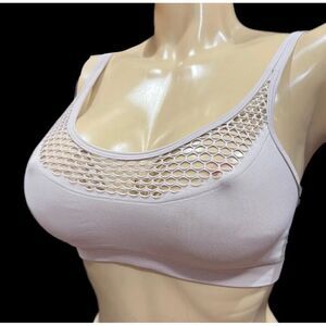 Victoria’s Secret Seamless Comfort Sexy fishnet Front Unlined sport bra gray